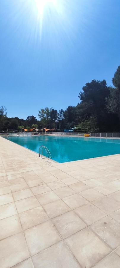 Bel Appartement Avec Piscine Proche Des Plages Six-Fours-les-Plages Dış mekan fotoğraf
